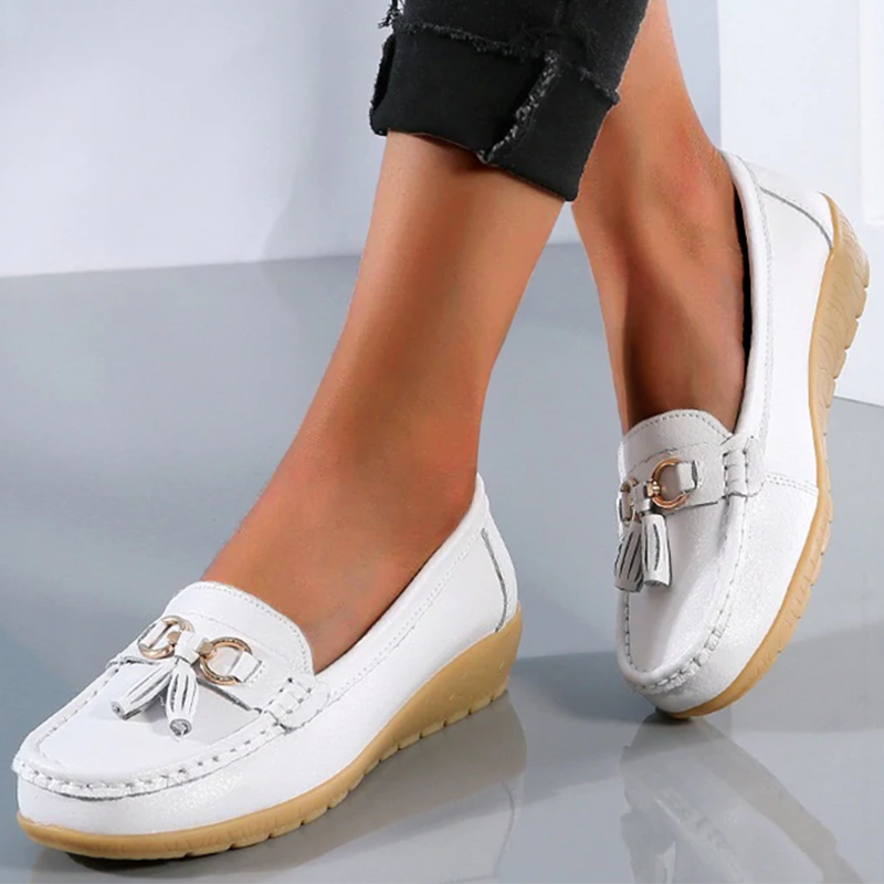 Constance - Preppy Women's Orthopedic Loafers with Tassel Detail and Wedge Sole