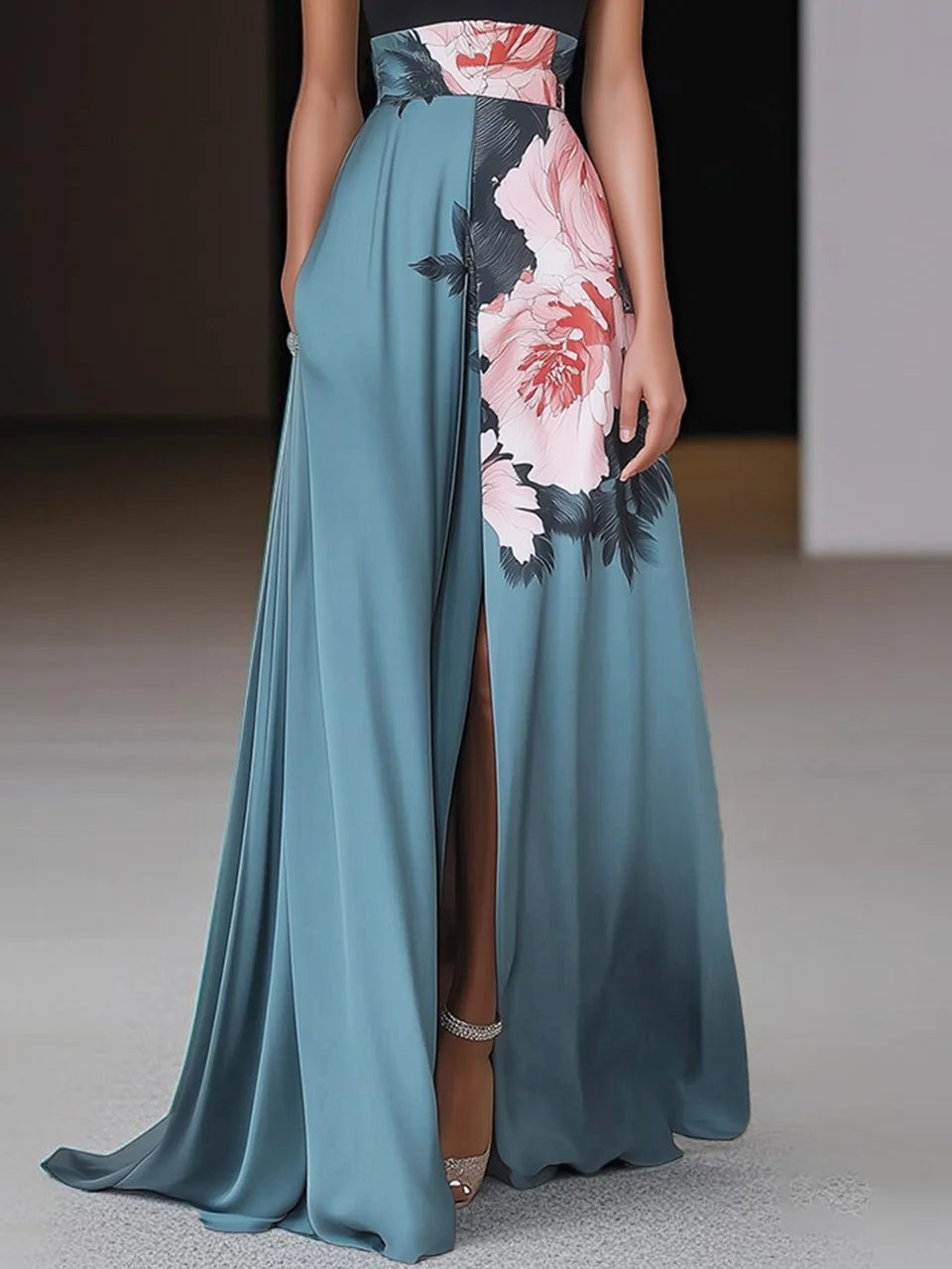 Olivia - Flowy Women's Wedding Guest Maxi Dress with Halter Neck and Floral Skirt
