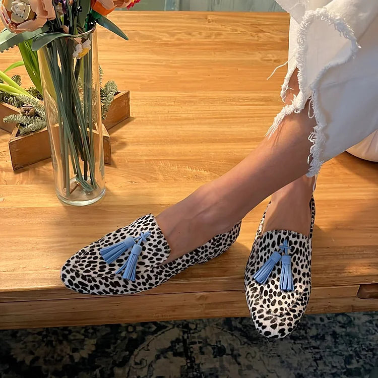 Olivia - Preppy Comfort Loafers for Women with Tassel Detail