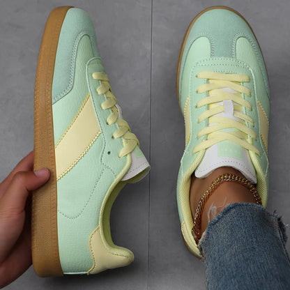 Amber - Casual Women's Trainers with Contrast Side Panel and Gum Rubber Sole