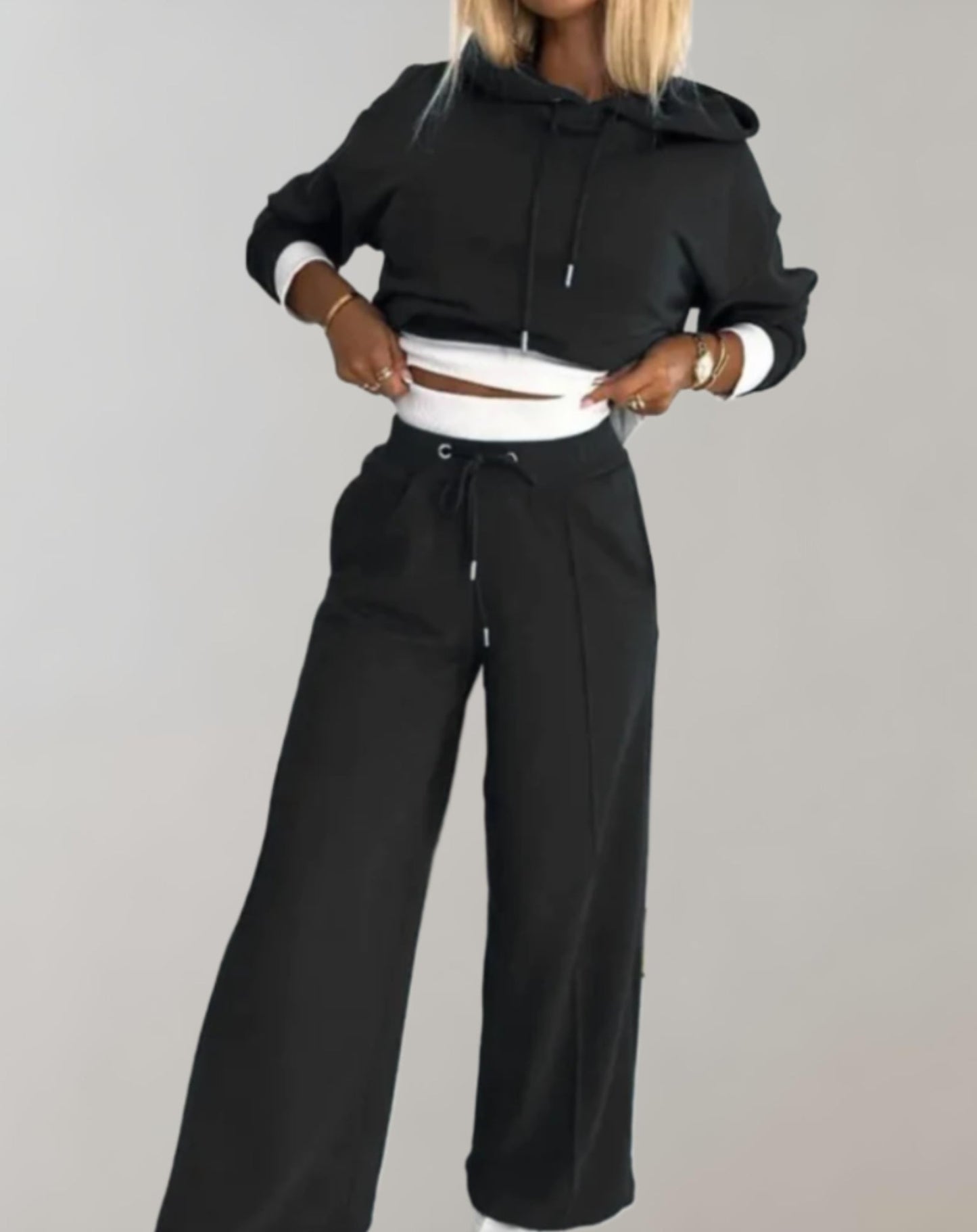 Amelia - Women's Comfort Loungewear Set with Cropped Hoodie and Wide Leg