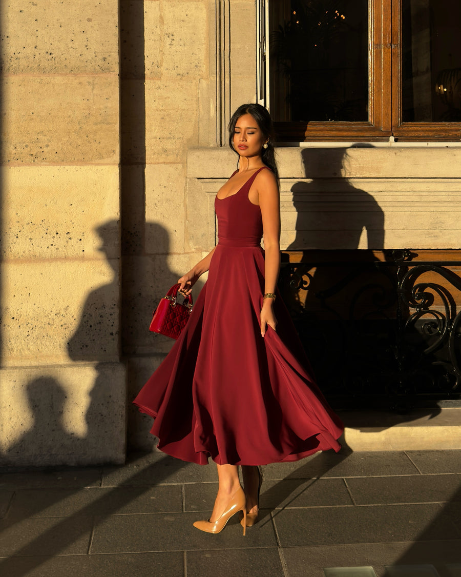 Charlotte - Elegant Women's Wedding Guest Midi Dress with Square Neck and Pleated Skirt