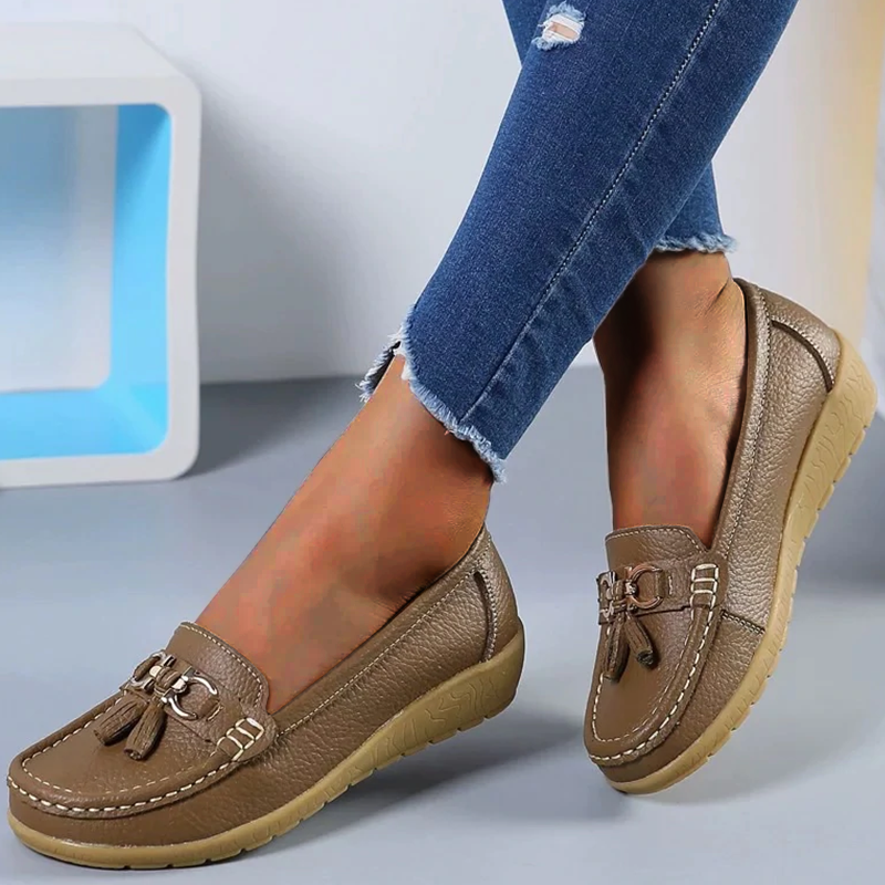 Constance - Preppy Women's Orthopedic Loafers with Tassel Detail and Wedge Sole