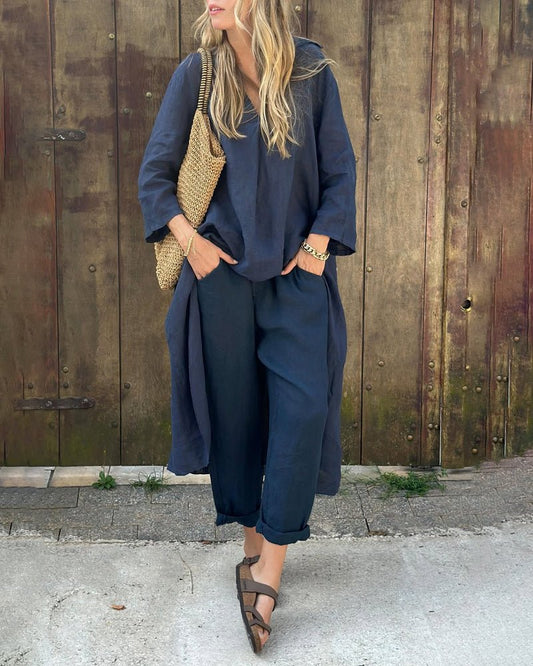 Daisy - Casual Women's Linen Co-ord Set with V-Neck and Wide-Leg Trousers
