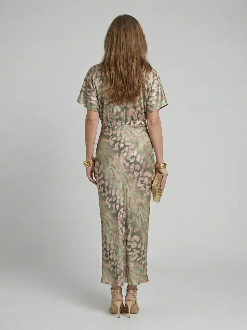 Daisy - Elegant Women's Wedding Guest Maxi Dress with V-Neck and Twist Detail
