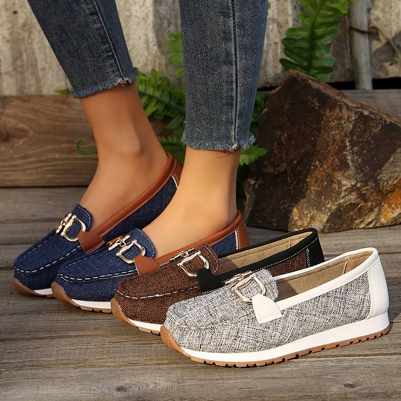 Daphne - Preppy Women's Comfort Loafers with Buckle Detail and Contrast Trim