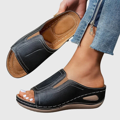 Evie - Relaxed Women's Orthopedic Wedge Mule Sandals with Panelled Upper and Cushioned Footbed