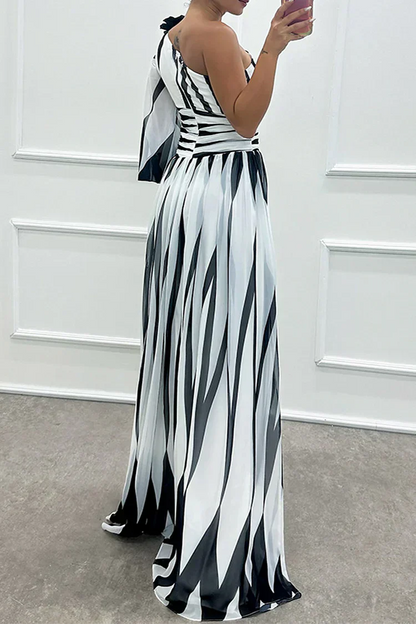 Freya - Chic Women's Wedding Guest Dress with One Shoulder Neckline and Leg Slit