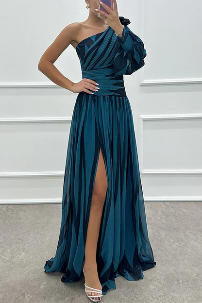 Freya - Chic Women's Wedding Guest Dress with One Shoulder Neckline and Leg Slit