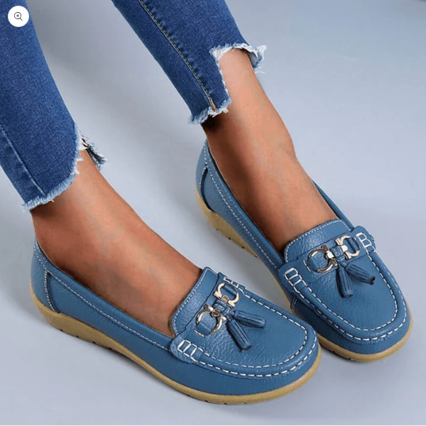 Grace - Smart Women's Comfort Loafers with Tassel Detail and Stitched Trim