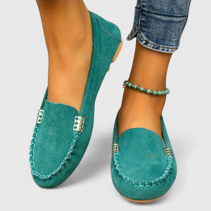 Mia - Timeless Comfort Loafers for Women with Stitched Buckle Detail