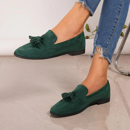 Sophie - Preppy Women's Comfort Loafers with Tassel Detail and Flat Sole