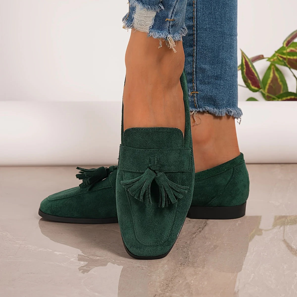 Sophie - Preppy Women's Comfort Loafers with Tassel Detail and Flat Sole