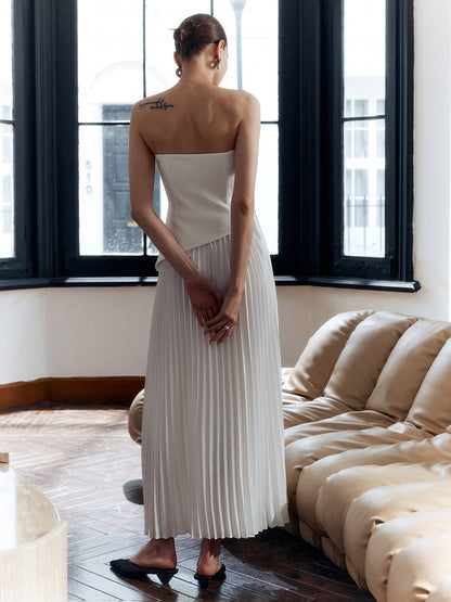 Thea - Elegant Women's Wedding Guest Midi Dress with Bandeau Neck and Pleated Skirt